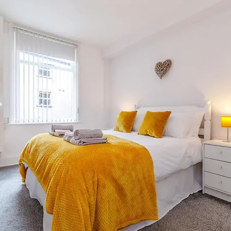 Coast View * Scarborough